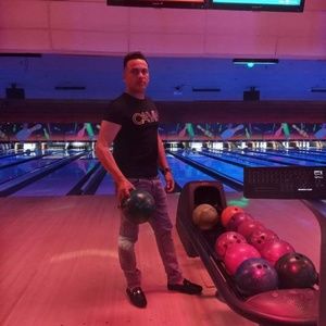 Meet your Posher, Roberto